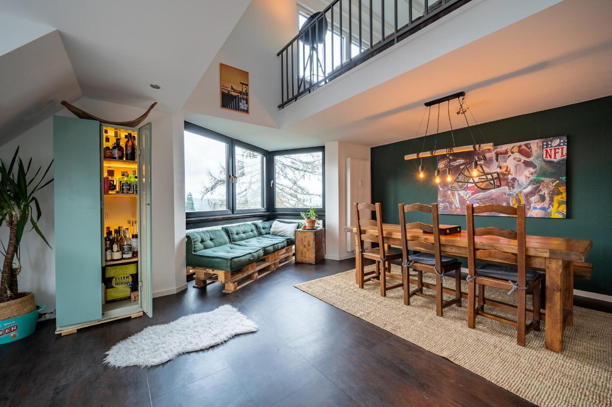„maisonette- Apartment“ *